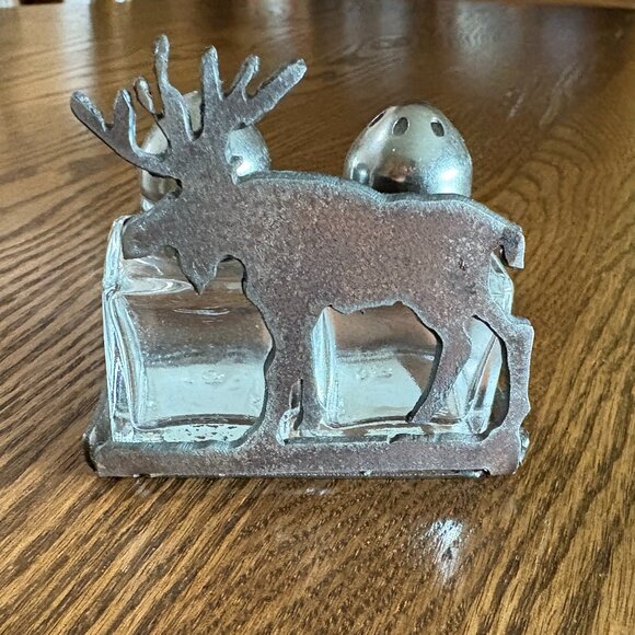 Rustic Moose Metal Salt & Pepper Holder with Mini Salt & Pepper Shakers - Picture 1 of 13